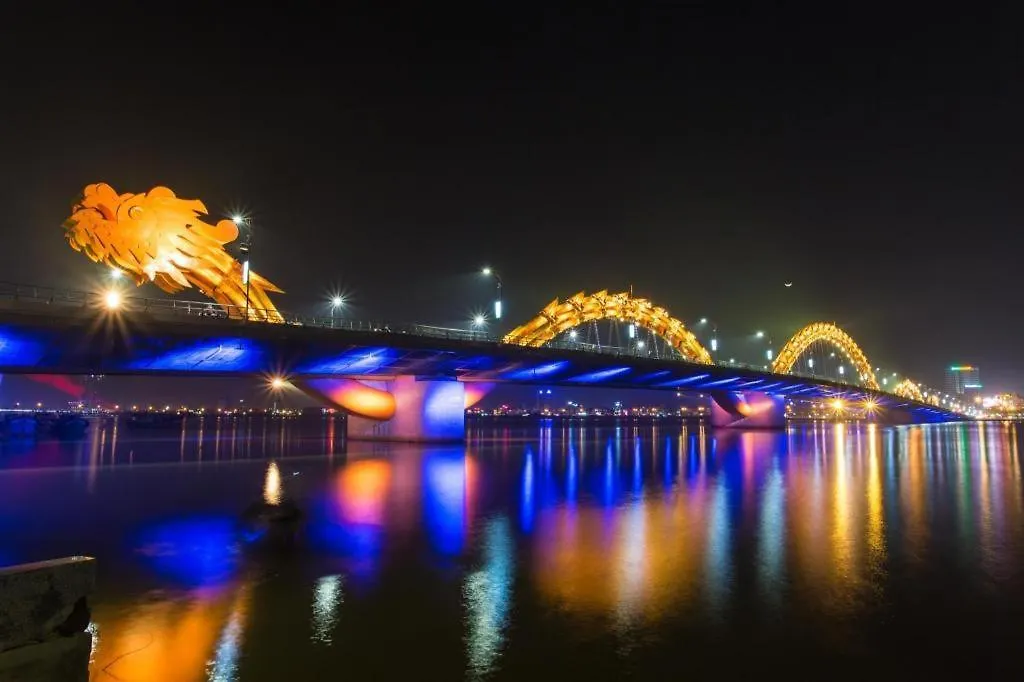 Oyo 553 Truong Giang Hotel Da Nang 2*,