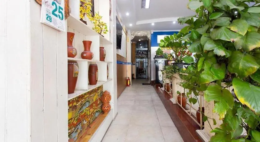 Oyo 553 Truong Giang Hotel Da Nang 2*,  Vietnam