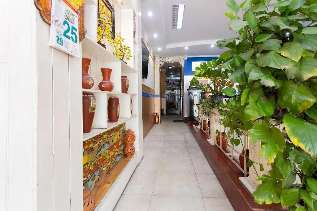 Oyo 553 Truong Giang Hotel Da Nang 2*,  Vietnam
